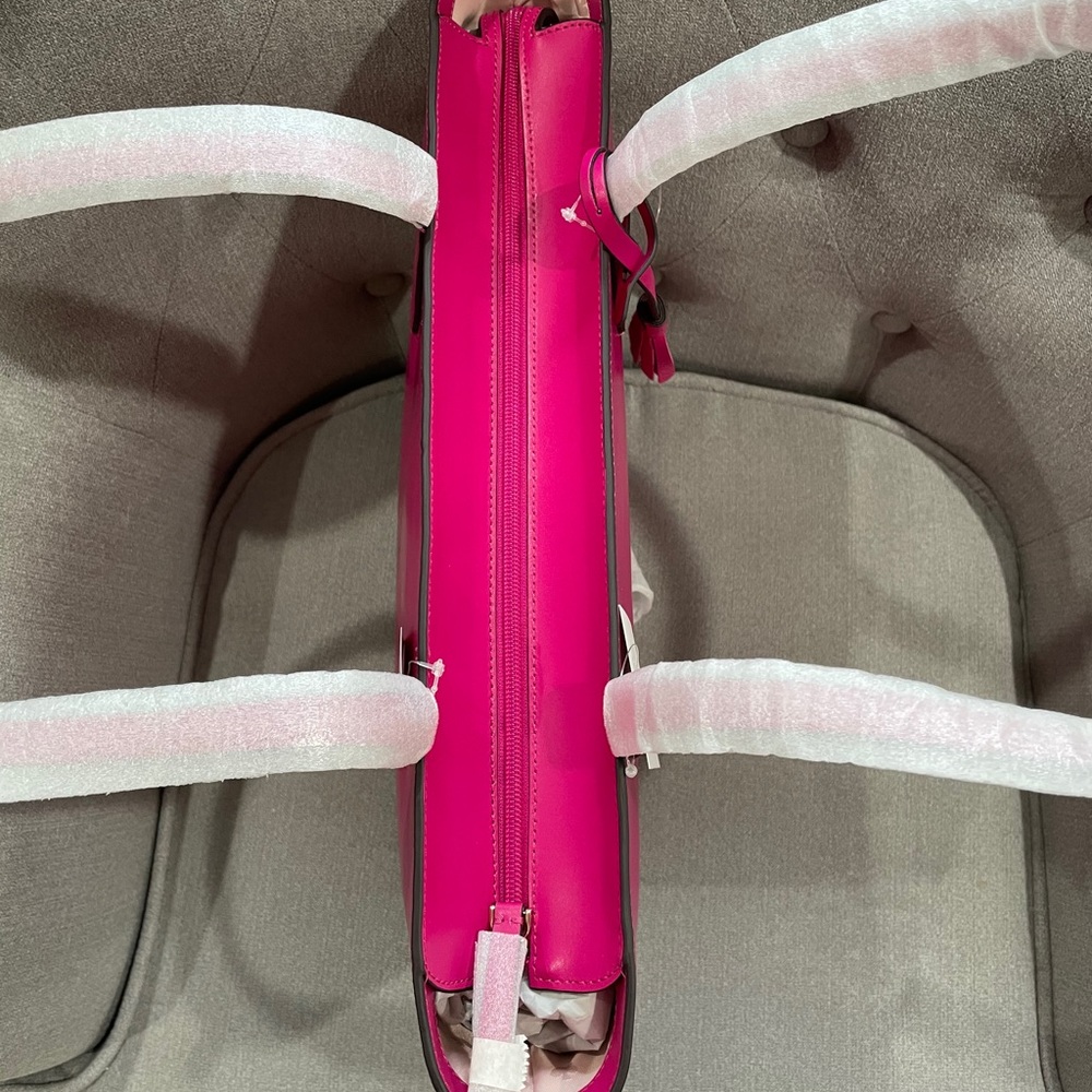 ❌SOLD❌ - Kate Spade Emilia Large Tote - Picture 8 of 9